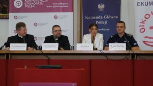 „ŚWIEĆ PRZYKŁADEM – Podaj Dalej!” - konferencja