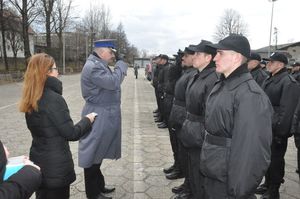 Ślubowanie nowych policjantów i awanse