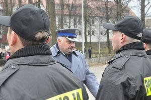 Ślubowanie nowych policjantów i awanse