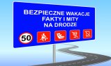 bezpieczne wakacje fakty i mity na drodze plakat