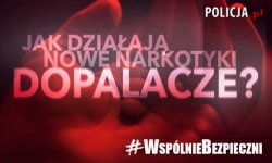 Jak działają nowe narkotyki - dopalacze? napis na czerwonym tle