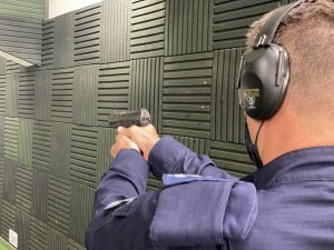 Jaworzniccy policjanci podczas kolejnego w tym roku treningu strzeleckiego