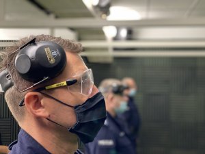 Jaworzniccy policjanci podczas kolejnego w tym roku treningu strzeleckiego