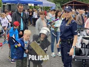 Policjanci na pikniku