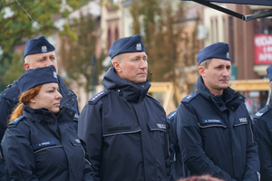 Policjanci w mundurach zdjęcie grupowe