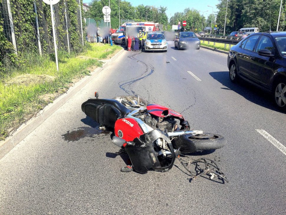 Wypadek Z Udziałem Motocyklisty Wiadomości Komenda Miejska Policji W Jaworznie